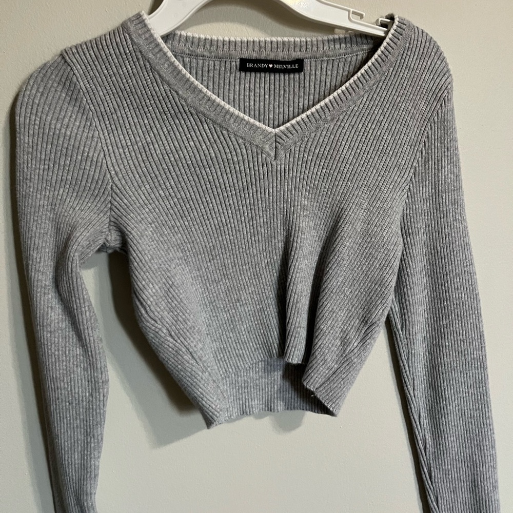 Brandy Melville Cropped Long Sleeve
